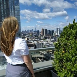 Meet your Posher, Lauren